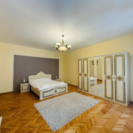 Londof Schei Apartments - Downtown Braşov Eksteriør bilde
