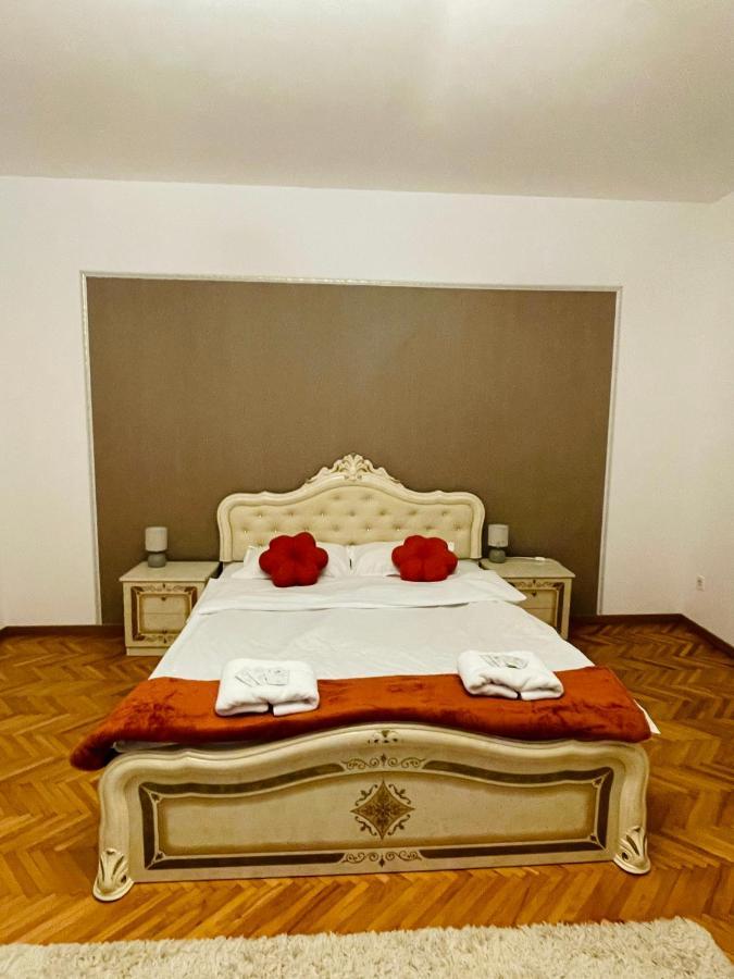 Londof Schei Apartments - Downtown Braşov Eksteriør bilde
