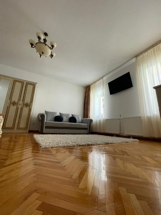Londof Schei Apartments - Downtown Braşov Eksteriør bilde