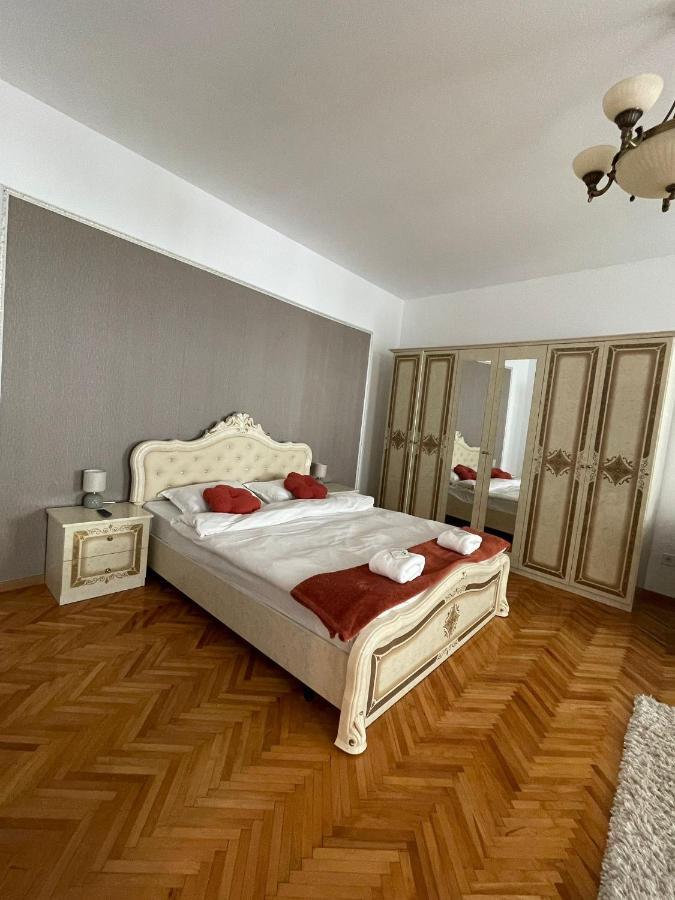 Londof Schei Apartments - Downtown Braşov Eksteriør bilde